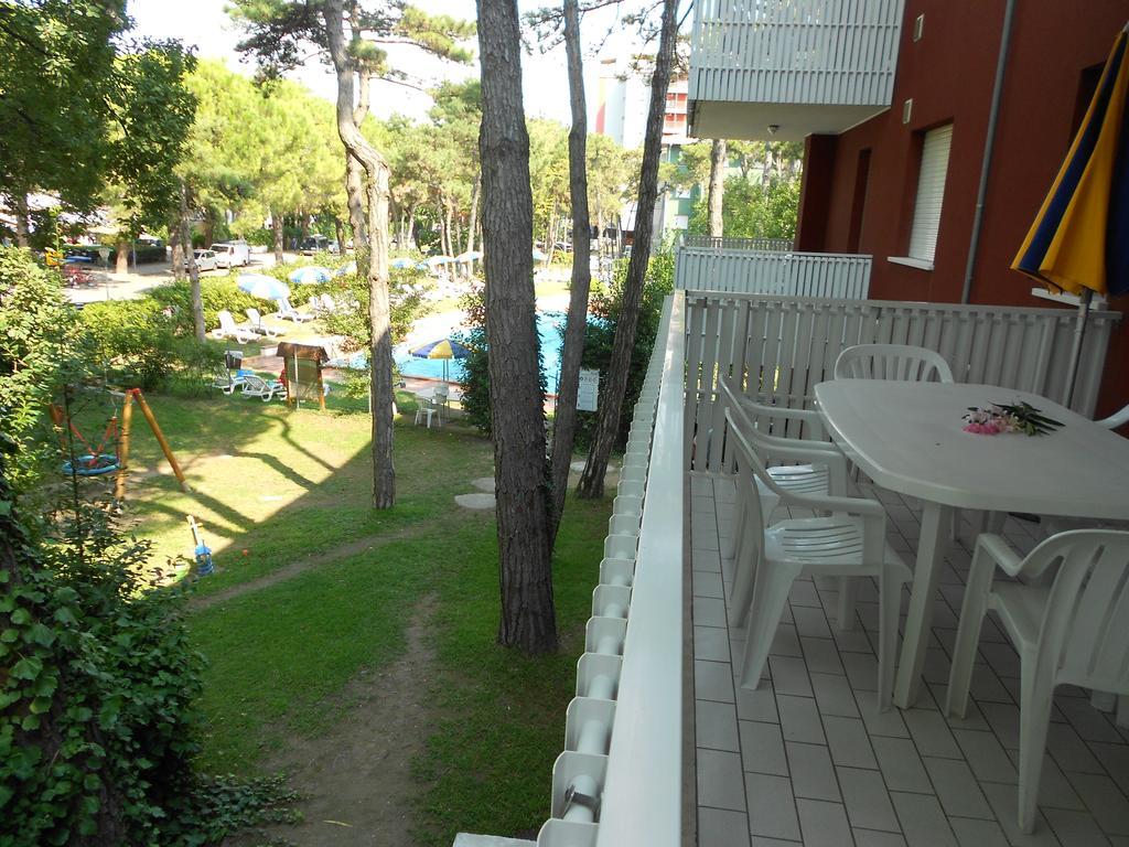 Appartamenti Vacanza Albatros Lignano Sabbiadoro Exterior foto